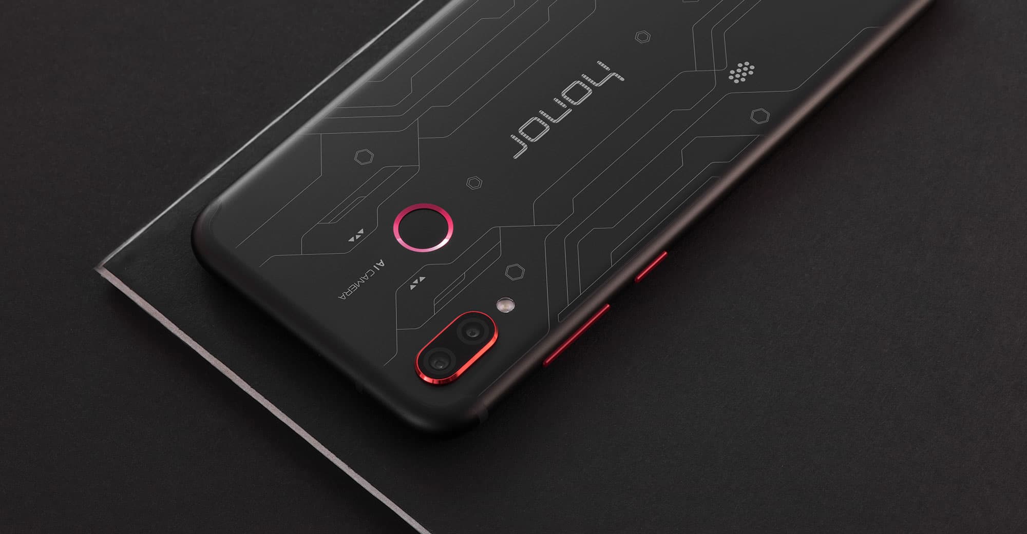 ПО на смартфонах Huawei и Honor повышает производительность в тестовых приложениях