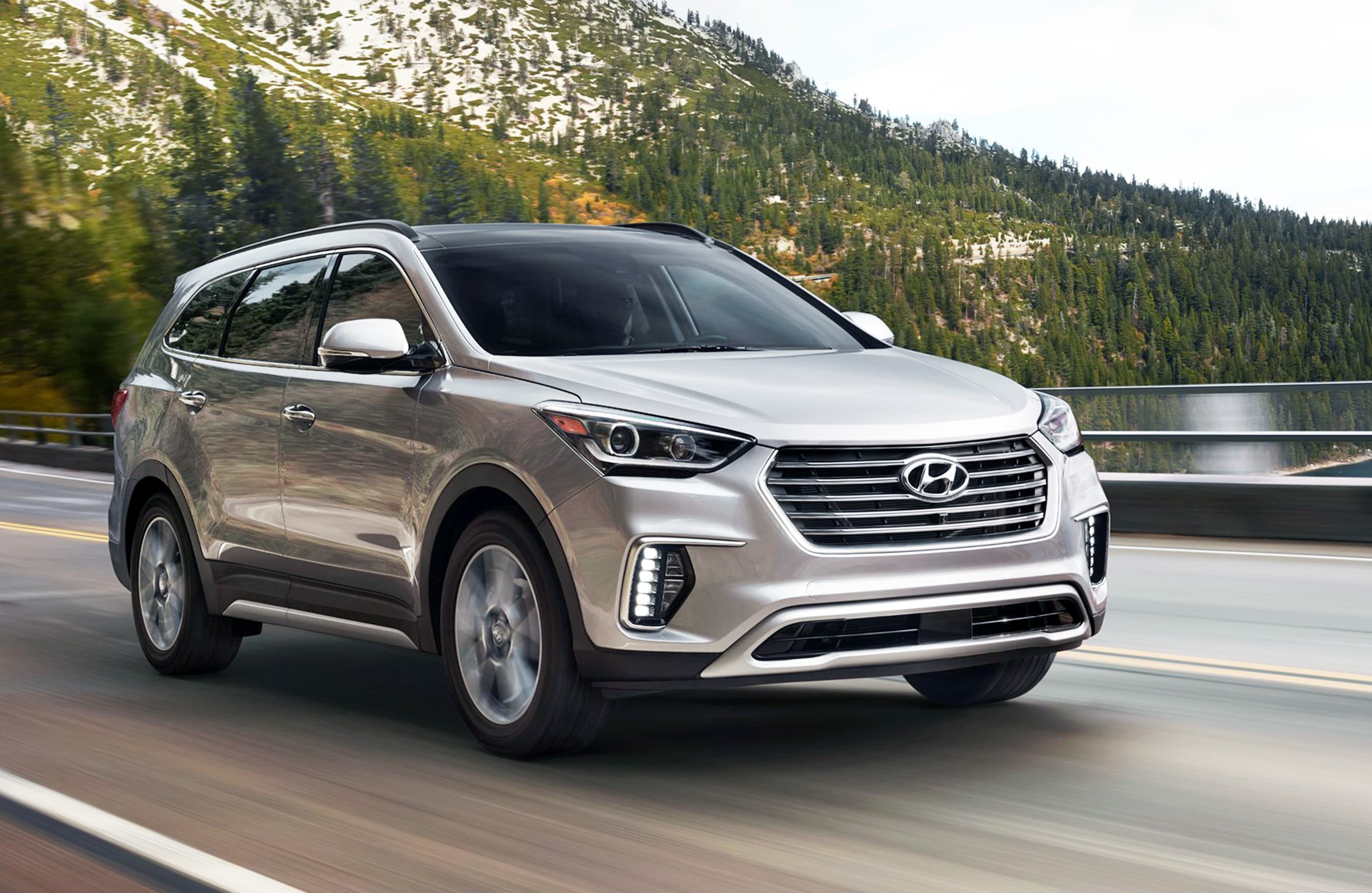 Крупнейший отзыв в истории: владельцев Hyundai и Kia просят не парковаться в помещении или рядом со зданиями из-за потенциального риска возгорания