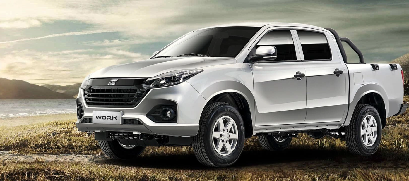 Дизель от Ford, полный привод, понижающая передача и 10 лет гарантированной эксплуатации в российском внедорожнике дешевле 2 млн рублей. Дилеры распродают Ambertruck Work