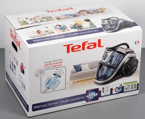 Пылесос Tefal Silence Force TW8370RA. Коробка.