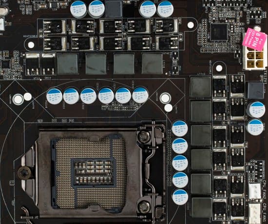 Преобразователь питания процессора на плате ASRock P67 Pro3