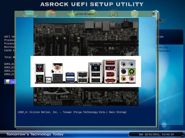 Скриншот утилиты настройки UEFI Setup на плате ASRock X79 Extreme4