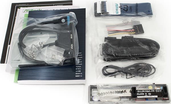 Комплект поставки ASRock Z68 Extreme4