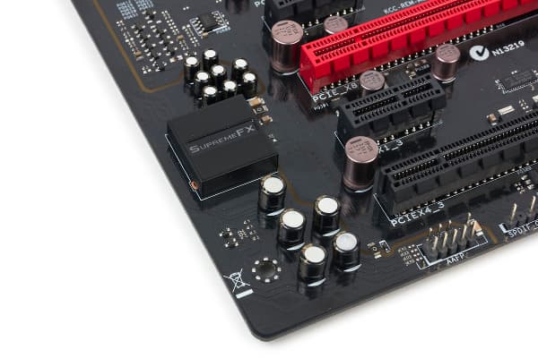 Аудиоконтроллер материнской платы Asus Maximus VI Hero