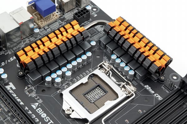 Материнская плата Biostar TZ77XE4