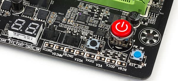 Материнская плата Gigabyte G1.Sniper 5