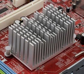 Радиатор для P35 на плате MSI