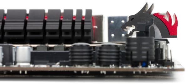 Радиаторы системы питания материнской платы MSI Z77A-GD65 Gaming