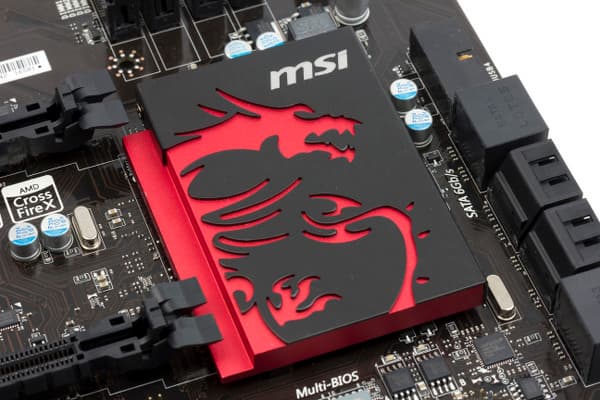Радиаторы чипсета материнской платы MSI Z77A-GD65 Gaming