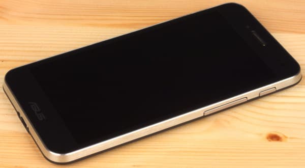 Смартфон Asus Padfone S