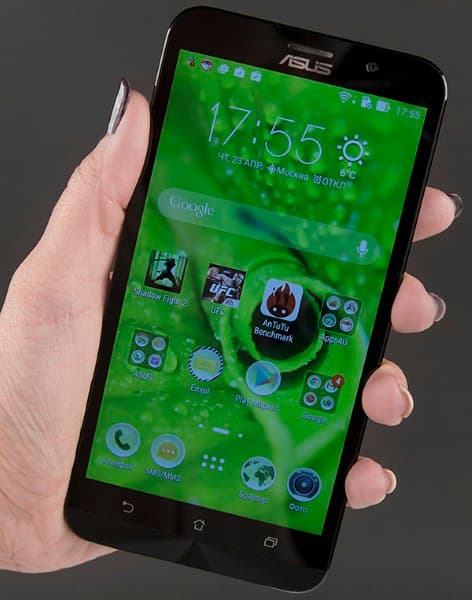Дизайн смартфона Asus Zenfone 2 ZE551ML