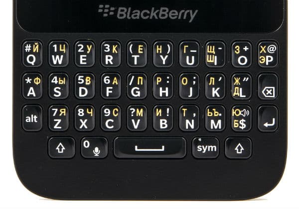 Смартфон BlackBerry Q5