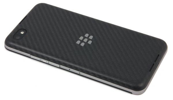 Смартфон BlackBerry Z30