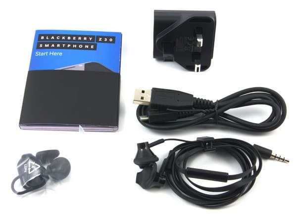 Комплектация смартфона BlackBerry Z30