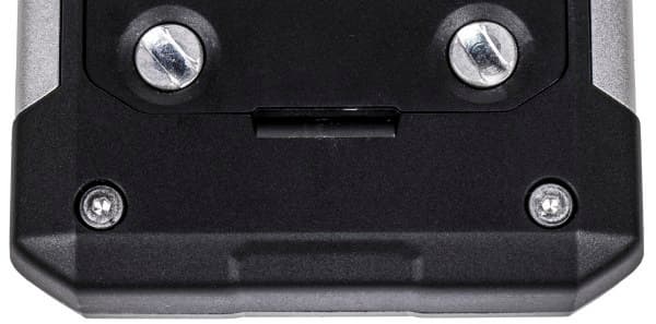 Дизайн телефона Cat B100