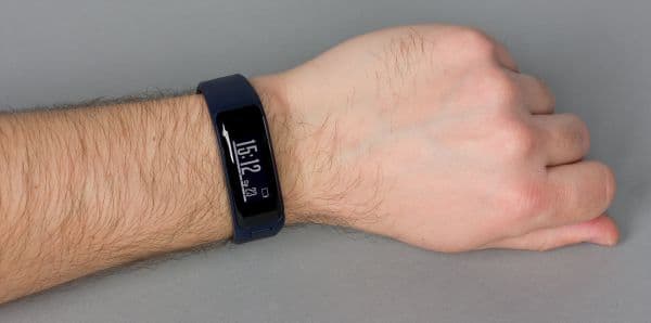 Фитнес-браслет Garmin vivosmart HR