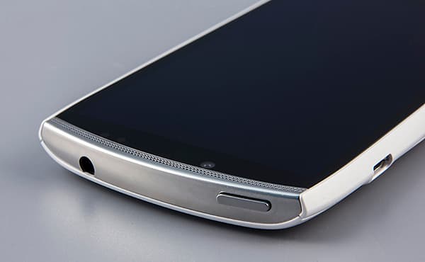 обзор смартфона Acer S500