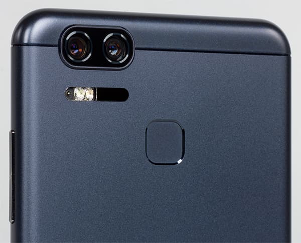 Смартфон Asus Zenfone 3 Zoom