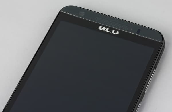 Внешний вид BLU Win HD LTE