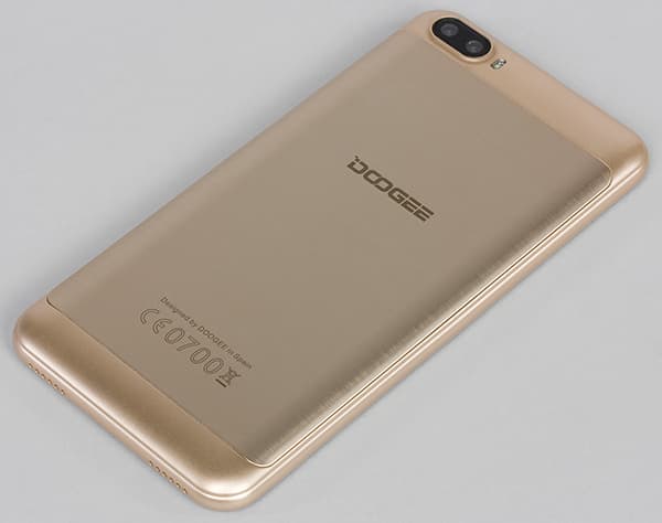 Смартфон Doogee Shoot 2