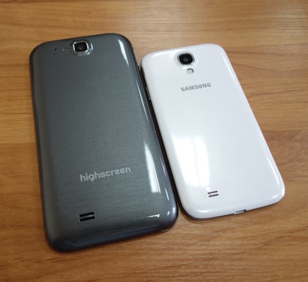 Highscreen Alpha GTX в сравнении с Samsung Galaxy S4