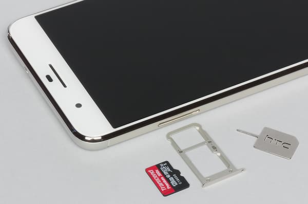 Обзор смартфона HTC One X10