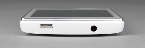 Обзор смартфона Huawei Ascend W1