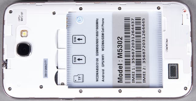 Внешний вид IRU M5302