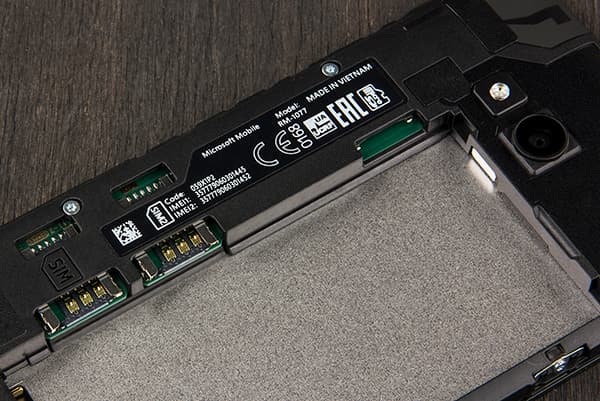 Внешний вид Microsoft Lumia 640