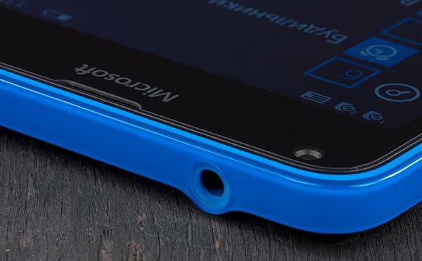 Внешний вид Microsoft Lumia 640