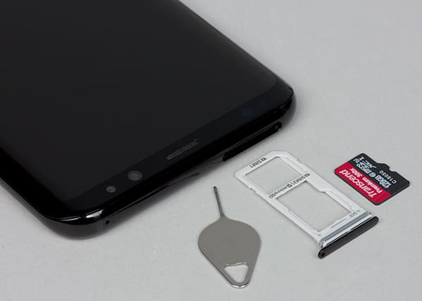 Смартфон Samsung Galaxy S8+