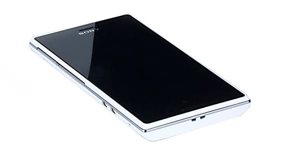 Обзор коммуникатора Sony Xperia acro S