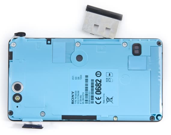 Обзор коммуникатора Sony Xperia go