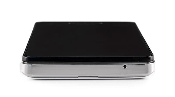 обзор смартфона Sony Xperia V