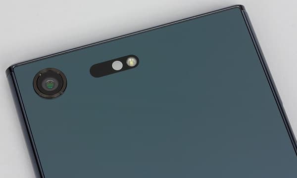 обзор смартфона Sony Xperia XZ Premium