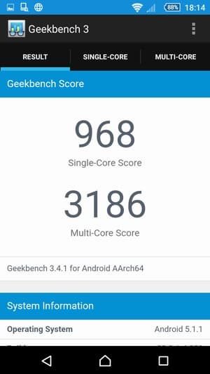 смартфон Sony Xperia Z5 Compact