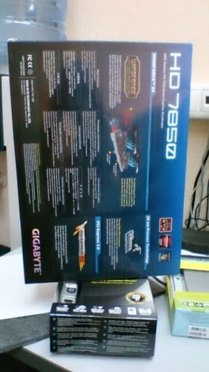 обзор смартфона Sony Xperia ZL