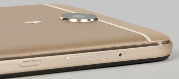 смартфон Umi Plus