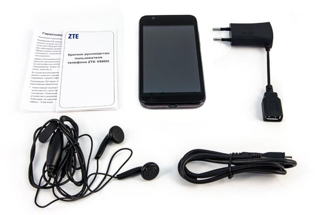 Обзор ZTE V880G. Аксессуары коммуникатора