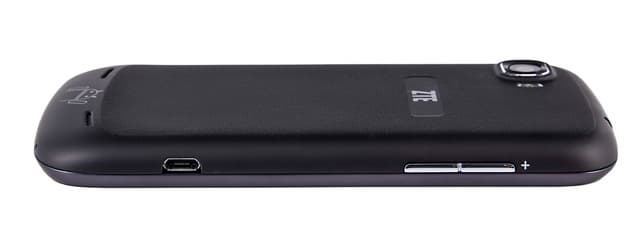 Обзор ZTE V970. Левая грань коммуникатора