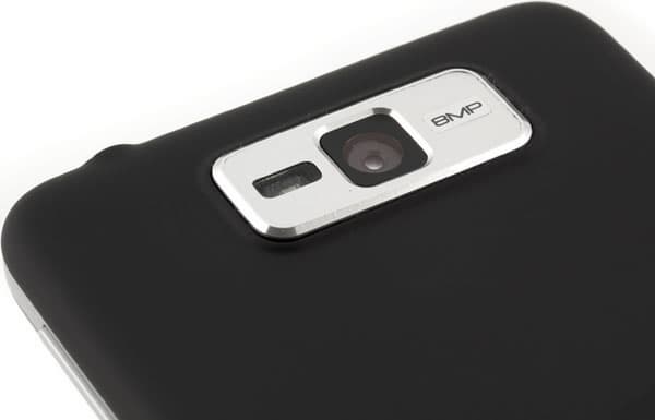 Смартфон на Medfield