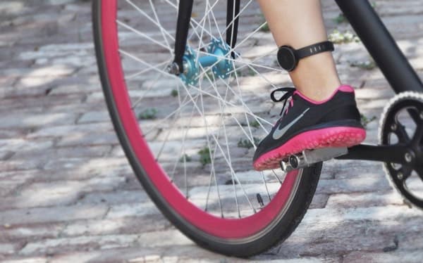 Катание на велосипеде с Moov