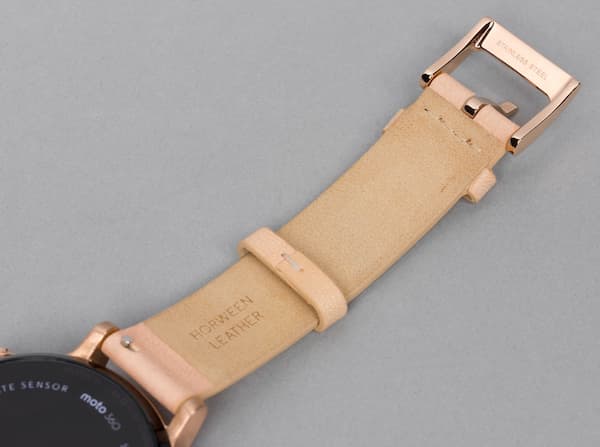 Умные часы Moto 360 второго поколения