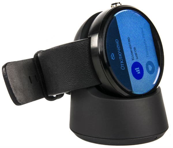 Умные часы Motorola Moto 360