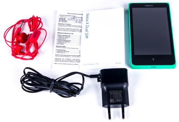 Комплектация смартфона Nokia X