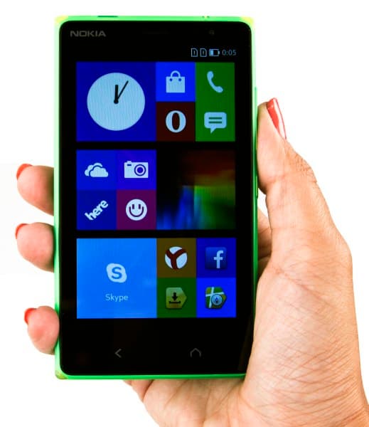 Коробка смартфона Nokia X2