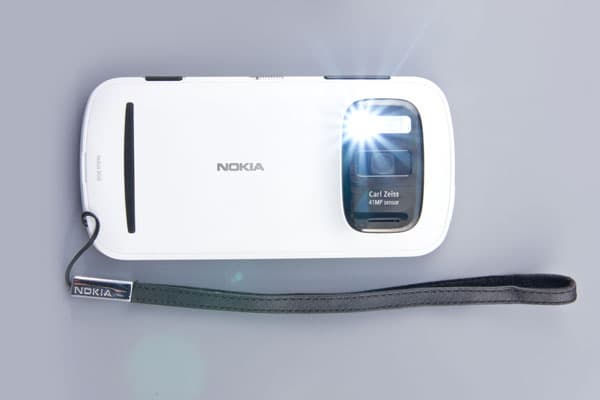 Смартфон Nokia N950