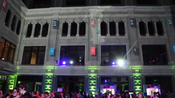 презентация Nokia Lumia 800 в арт-галерее на Ветошном презентация Nokia Lumia 800 в арт-галерее на Ветошном