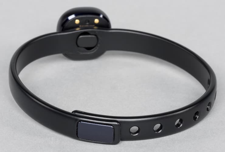 Фитнес-браслет Samsung Charm