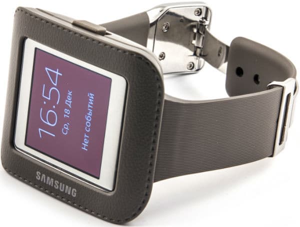 Комплектация умных часов Samsung Galaxy Gear